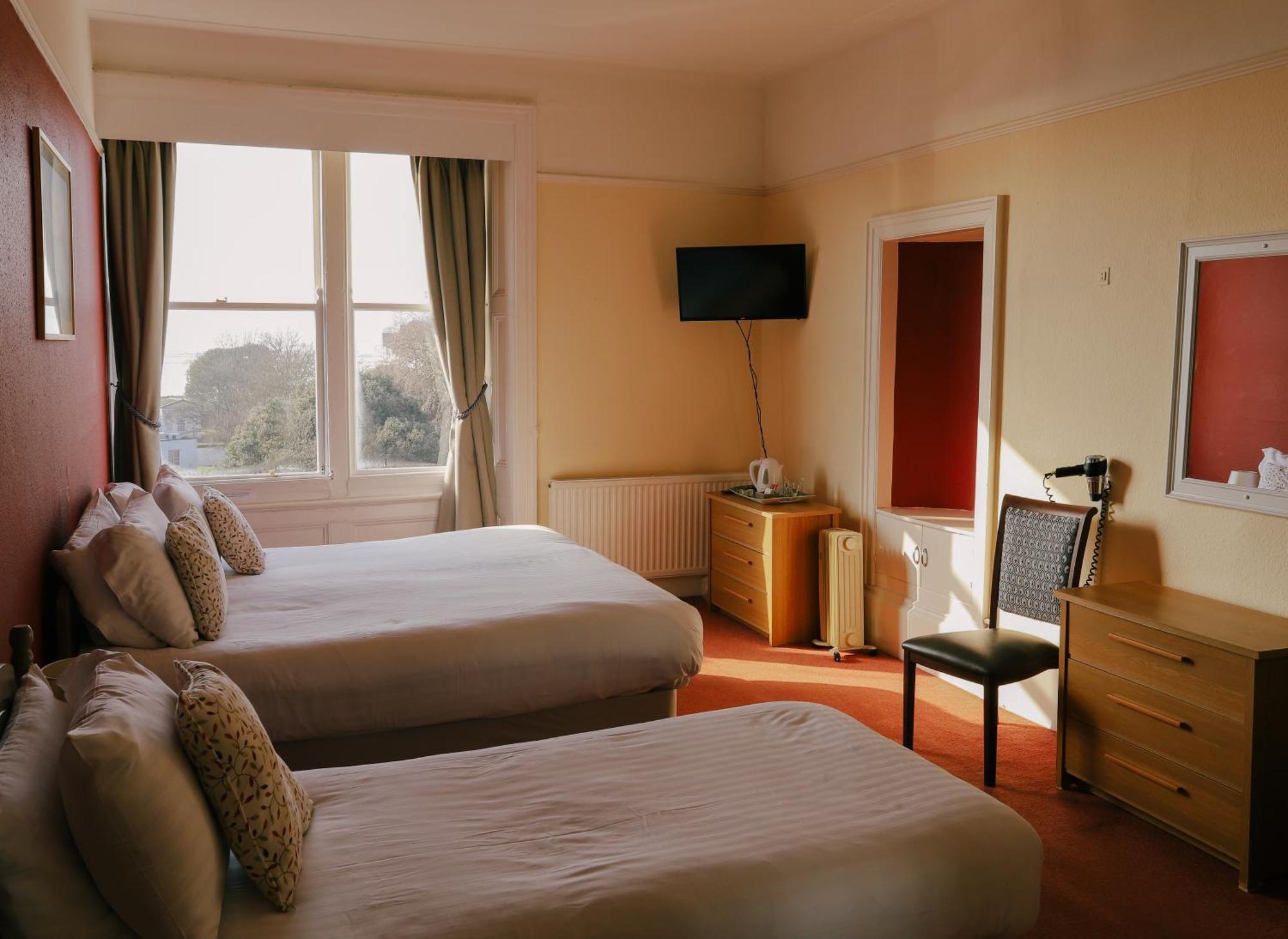 אקסמות' Manor Hotel מראה חיצוני תמונה