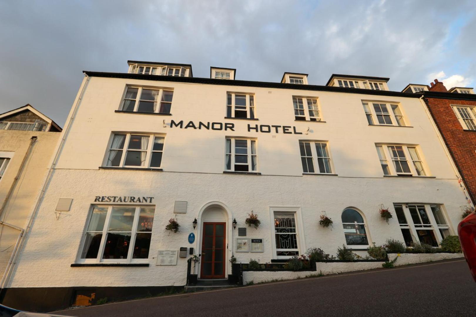 אקסמות' Manor Hotel מראה חיצוני תמונה
